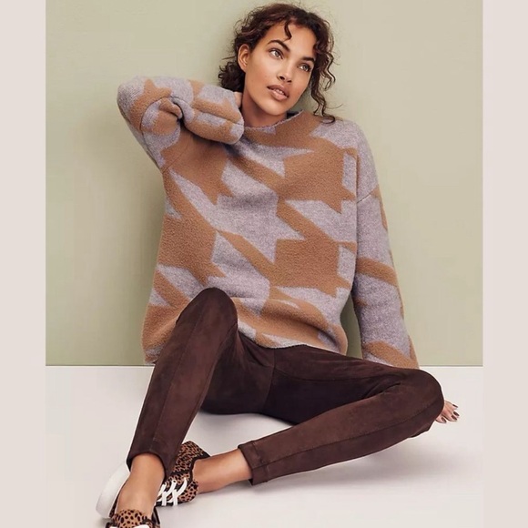 Ann Taylor Sweater - Picture 1 of 5